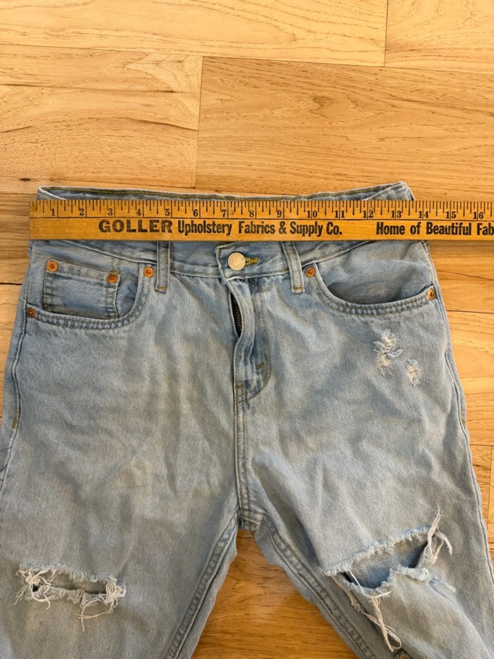 Levi’s girls size 16 shorts